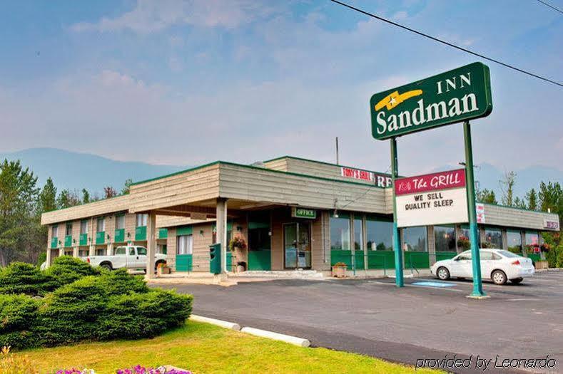 Sandman Inn Blue River Bagian luar foto